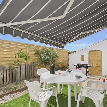 別荘 Agreable Maison Avec Terrasse 500 M - 4p