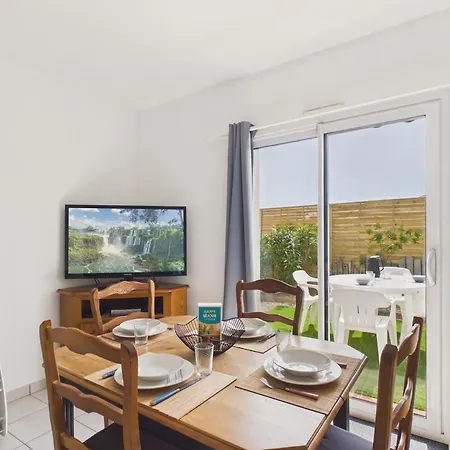 Semesterbostad Agreable Maison Avec Terrasse 500 M - 4p