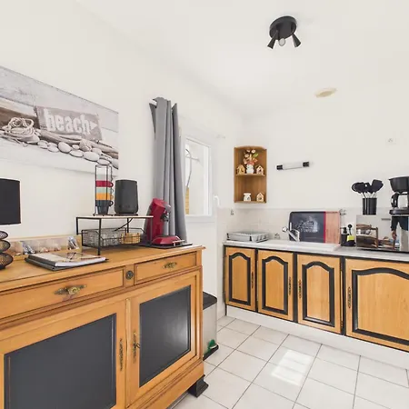Agreable Maison Avec Terrasse 500 M - 4p Semesterbostad *